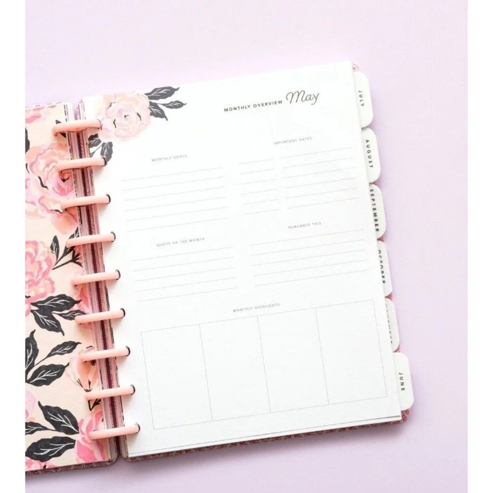 Maggie Holmes Day-To-Day 9 Disc Undated Vertical Planner 7.5